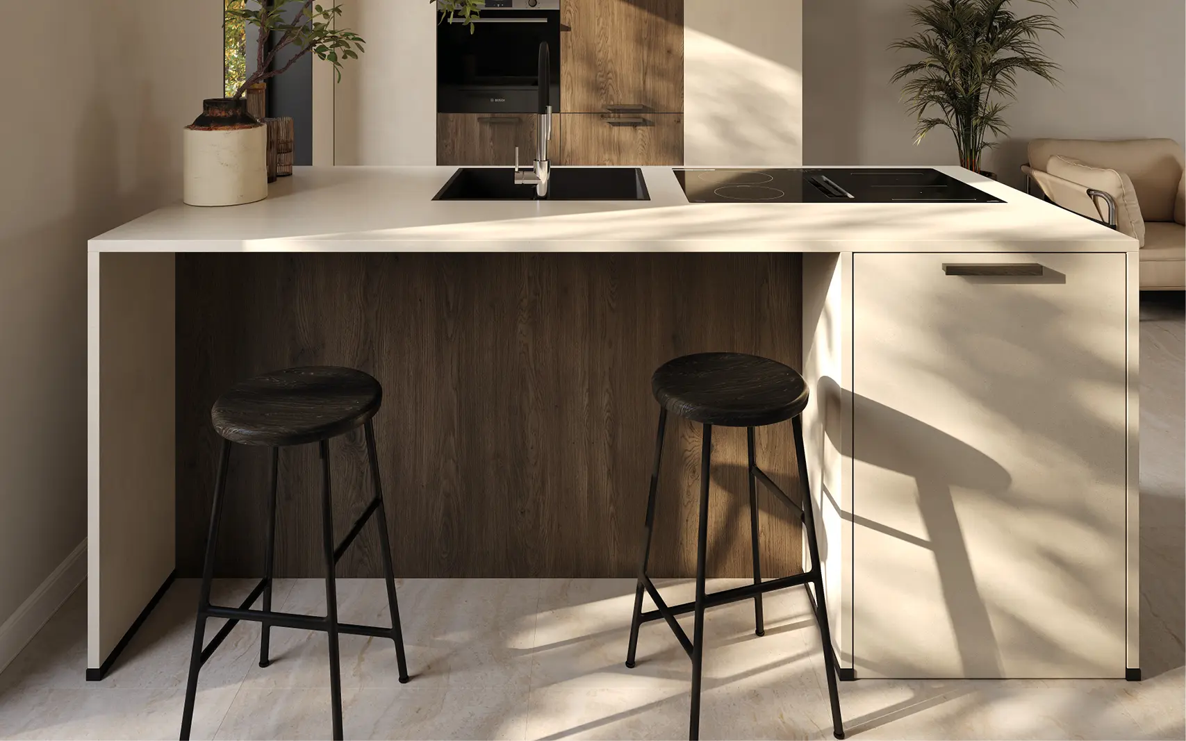 Moderne Kücheninsel mit heller Arbeitsplatte, schwarzen Barhockern und Holzverkleidung, integrierter Spüle sowie Induktionskochfeld, elegantes Küchendesign in warmen Naturtönen mit gemütlichem Lichteinfall.